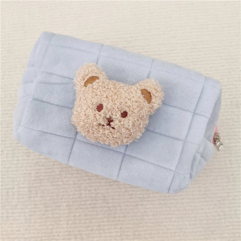 Hippy, Trendy & Cute Makeup Case - Various Styles for Ya'all Hippy, Trendy & Cute Makeup Case - Various Styles for Ya'all