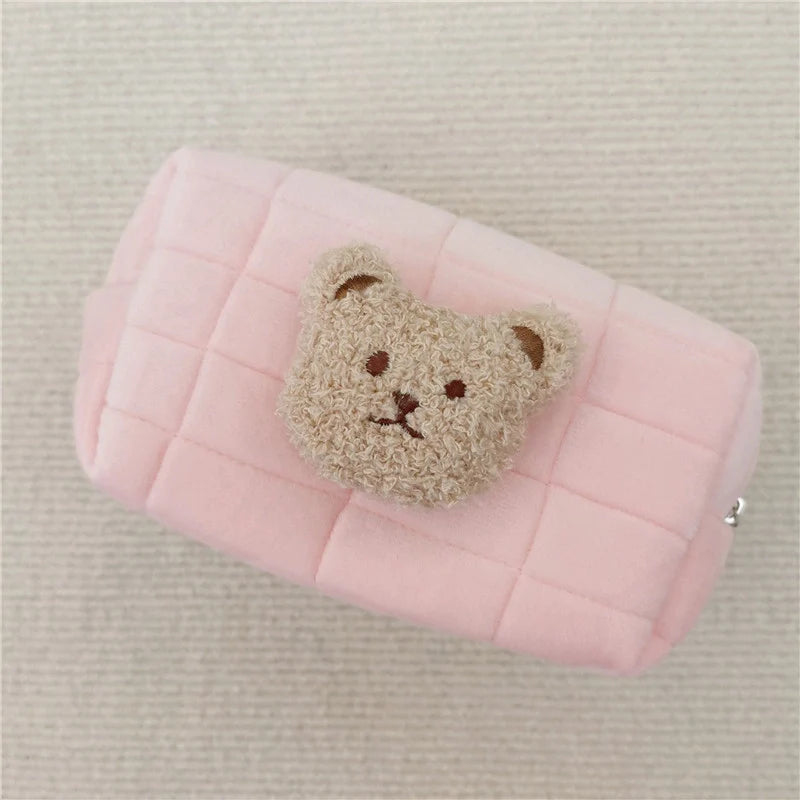 Hippy, Trendy & Cute Makeup Case - Various Styles for Ya'all Hippy, Trendy & Cute Makeup Case - Various Styles for Ya'all