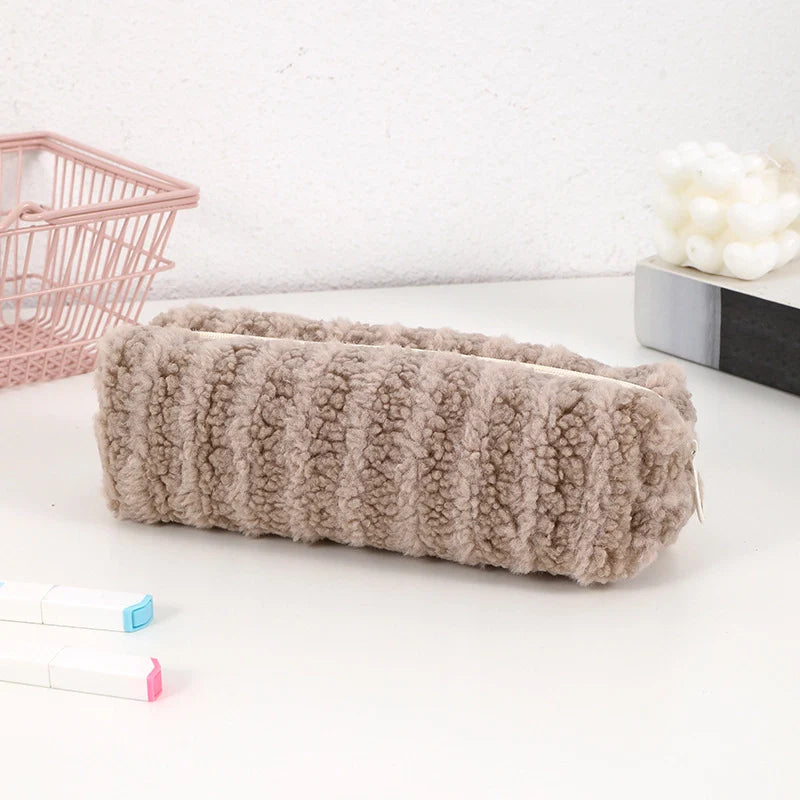 Hippy, Trendy & Cute Makeup Case - Various Styles for Ya'all Hippy, Trendy & Cute Makeup Case - Various Styles for Ya'all