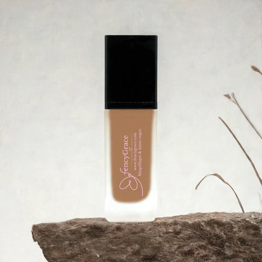 Fond de teint vegan hydratant FencyGrace - Rachel 125 - couvrance naturelle -  fini lumineux - longue tenue