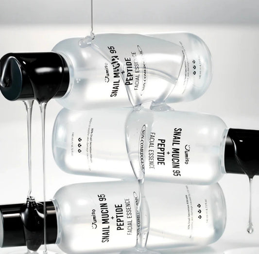 Lightweight texture of Jumiso Snail Mucin Peptide Facial Essence for glowing skin