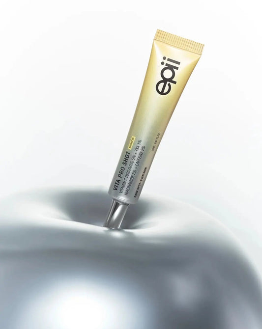 Lightweight texture of vita pro shot serum with Vitamin C derivative.