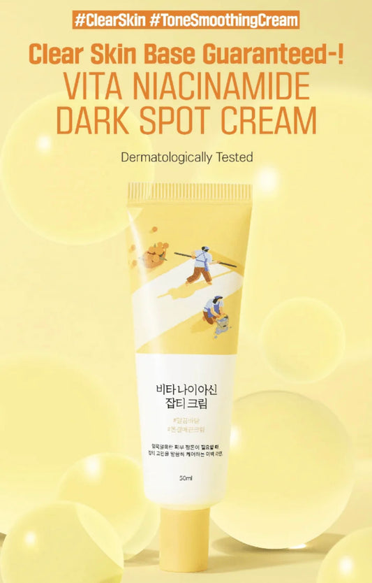 Close-up of the Round Lab Vita Niacinamide Cream texture