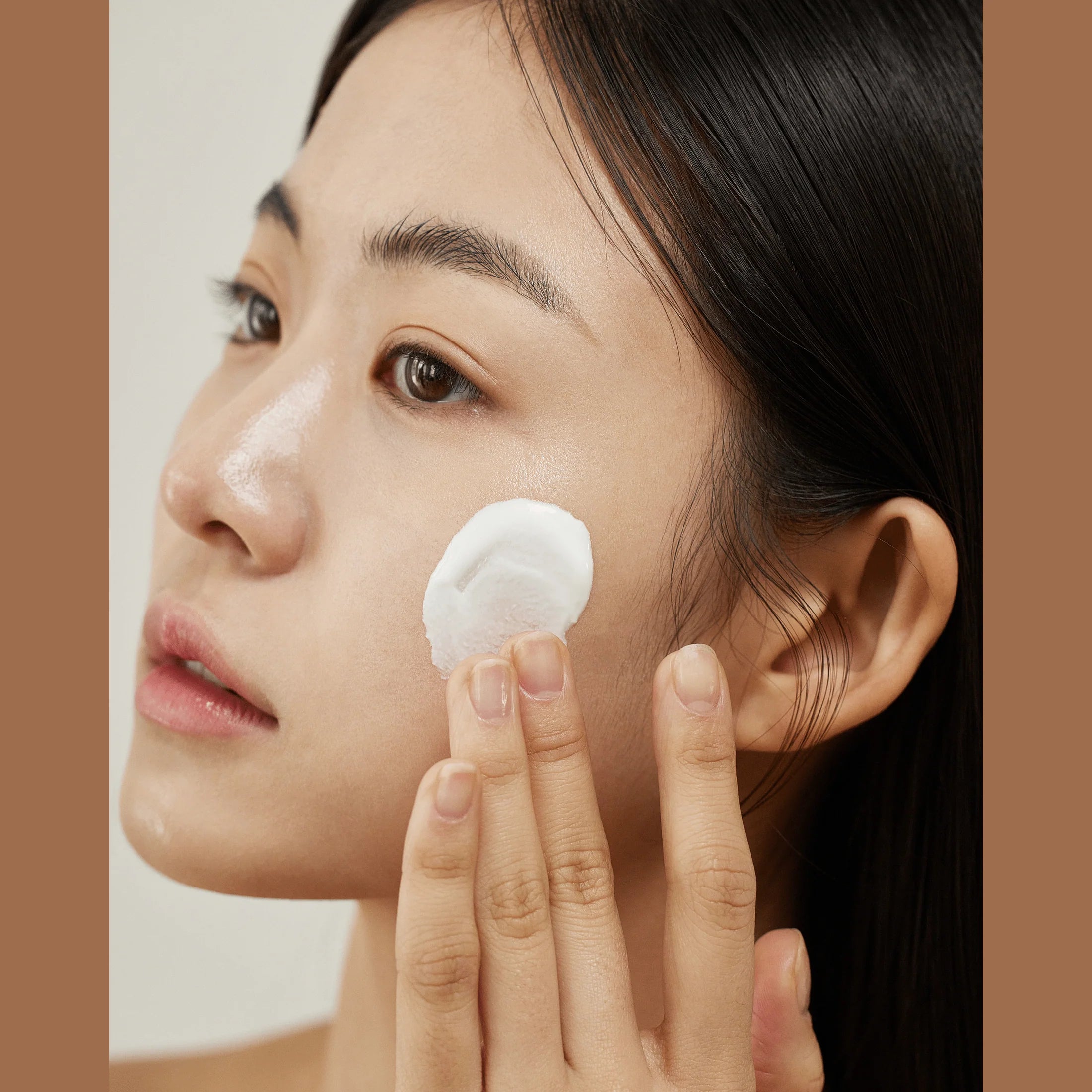 Beauty of Joseon sunscreen creamy texture – non-greasy SPF50 moisturizing sun cream