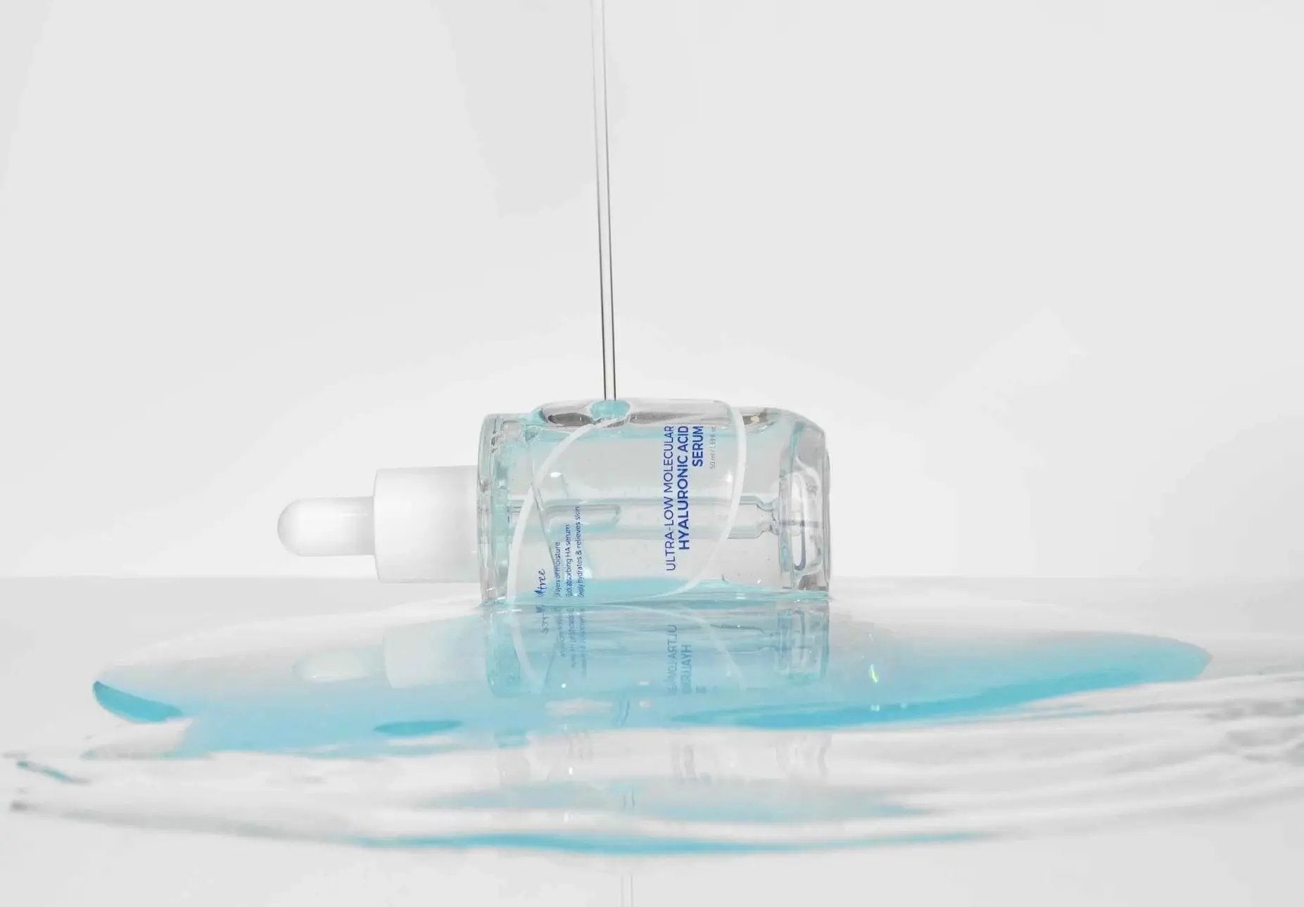 Eco-friendly packaging of Isntree Ultra Low Molecular Hyaluronic Serum