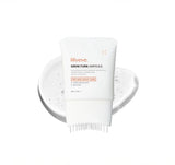Lightweight, non-greasy texture of Lilyeve Relieve Grow Turn Ampoule serum absorbing into the scalp