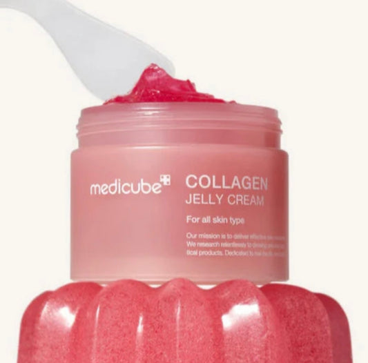 Top view of Medicube Collagen Jelly Cream texture