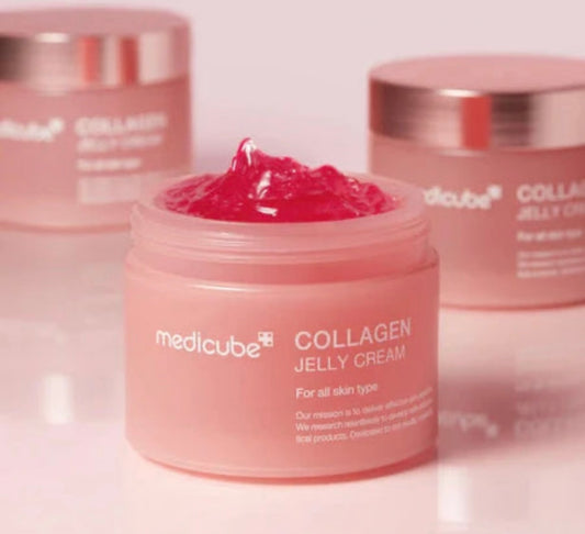 Front view of Medicube PDRN Pink Peptide Serum bottle