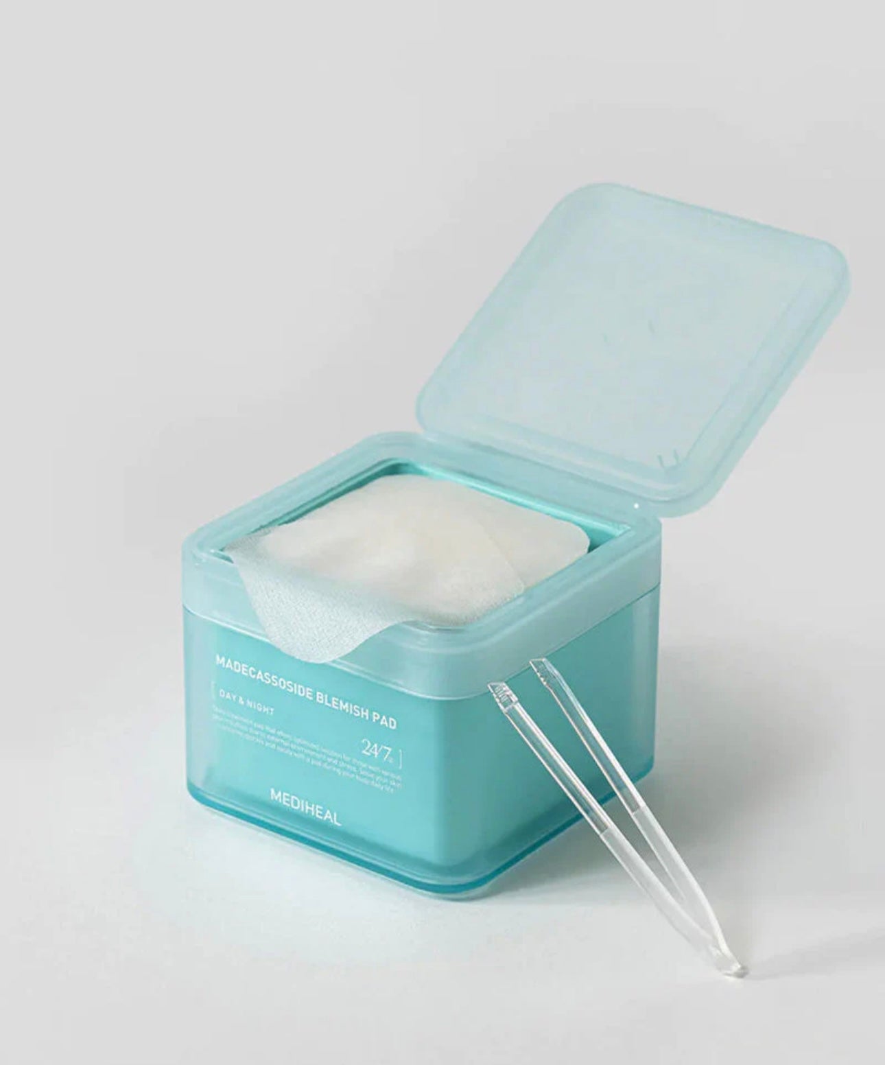 Close up of the Mediheal Madecassoside Blemish Pad label showing 100 count and CalmingTox complex details.