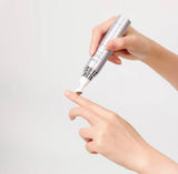 Close-up of the rich, creamy texture of this best collagen eye cream, easily absorbed for deep hydration.